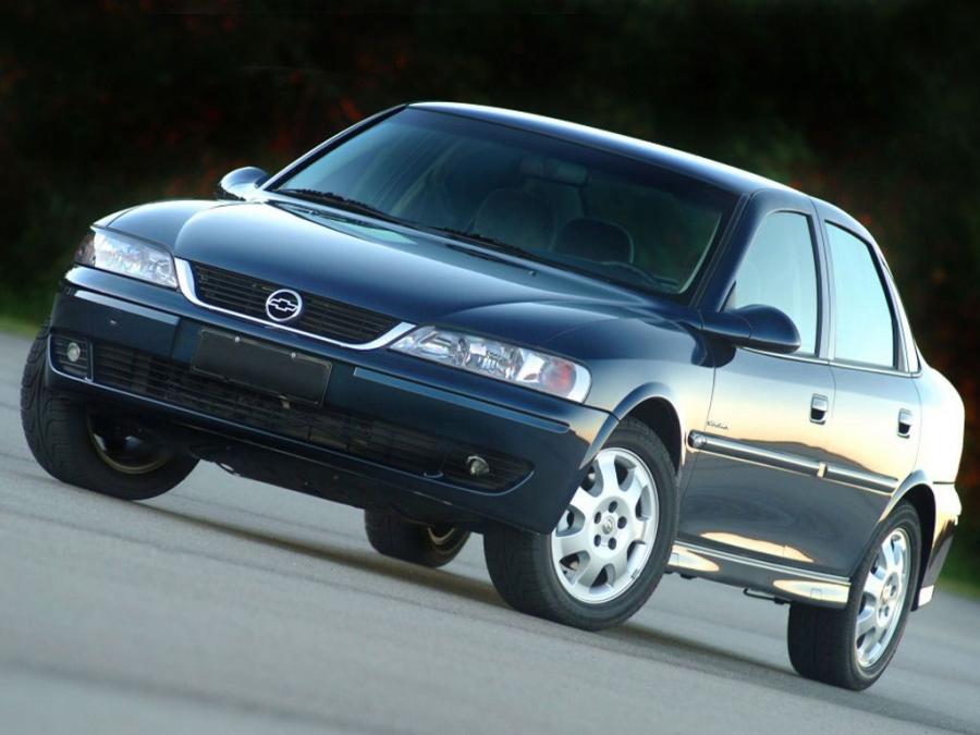  Chevrolet Vectra 2000 года  (фото 5 из 5)